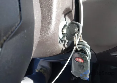 2013 Hyundai Tucson Gls from USA, damaged, VIN KM8JUCAC6DU696053